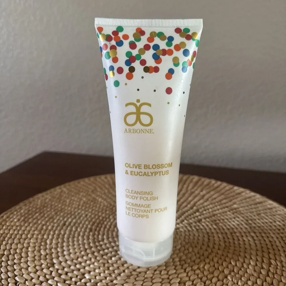 ARBONNE OLIVE BLOSSOM & EUCALYPTUS CLEANSING BODY POLISH 8 FL OZ. NEW, UNOPENED